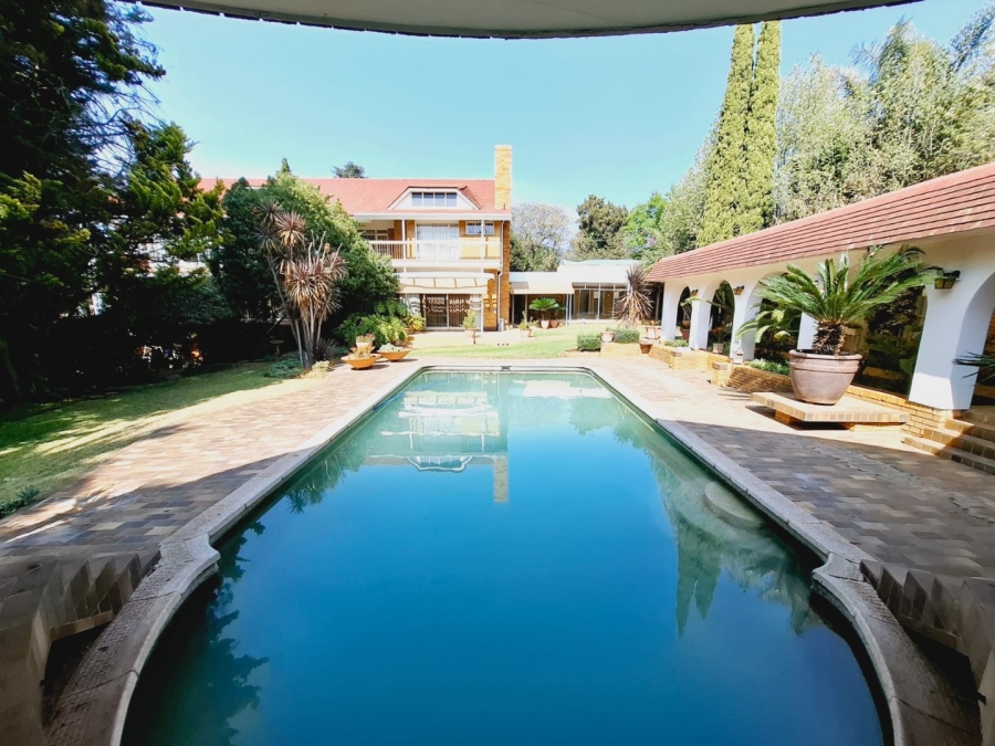 5 Bedroom Property for Sale in Dan Pienaar Free State